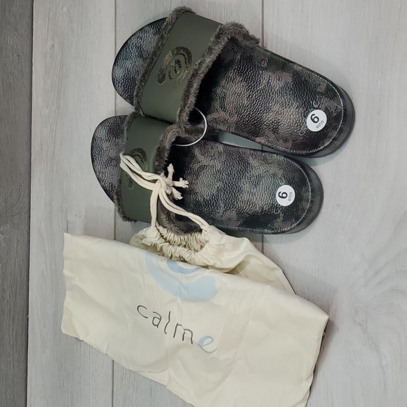 NEW Johnny Was Calme Womens Space Camo Slip on Slide Sandals shoes sz 9M - Picture 4 of 10